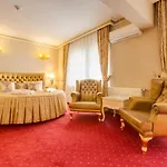 Hotel Twins