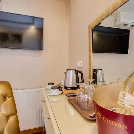 Twins Boutique Hotel 3*
