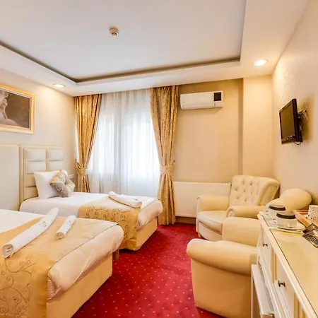 Twins Hotel 3*