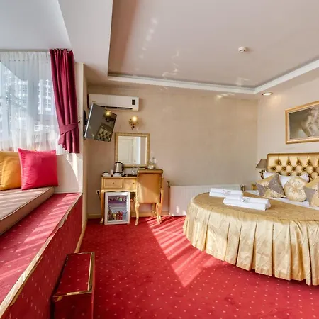 Hotel Twins 3*